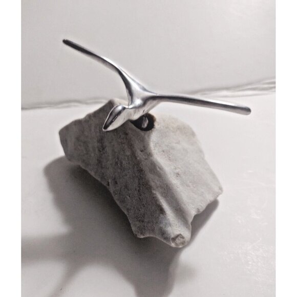 Vintage Hoselton Goose Sculpture Made in Canada Hand Crafted  5" x 5" x 3 1/2" - Picture 1 of 10